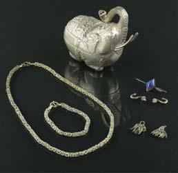 5 245 6Pc Chinese Cloisonne Bracelets & Jade Necklace Seven pieces of Chinese jewellery set; comprised of six