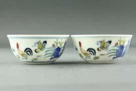 everted foot rim; painted with fish and lotus leaf; six-character Ming Chenghua mark on base; D: 7 cm, 92 272