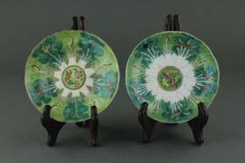 Chinese deco porcelain bowls; featuring green floral sprays on centre; with metal-like glazed on rim and exterior;