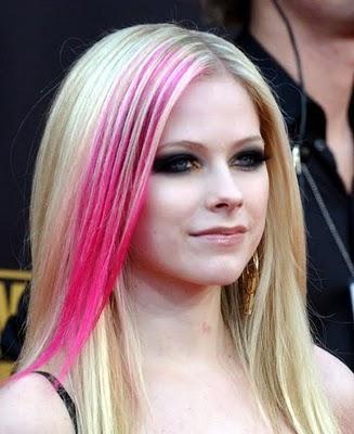 Continuing Page 19 of 75 Funky Hair Color Ideas Funky hair color ideas work best on edgy haircuts for short, medium as well as long hair.