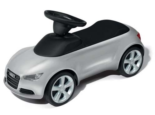 6 Audi Kids Car Kinderfahrzeug mit Kettenantrieb inklusive Freilauf und Rückfahrfunktion.