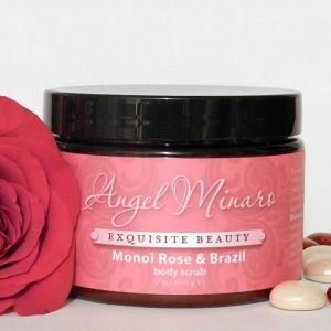 Avocado butter blended with camellia and sweet almond oils nourish and moisturize the skin leaving it soft and supple.