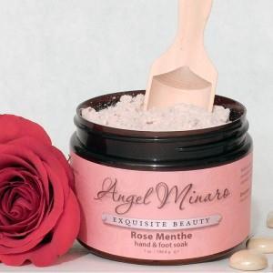 Massage into hands and feet to moisturize, condition and reveal supple skin. Rose Menthe hand and foot soak 7 ounces/198.4 grams Relax as this soothing soak eases away tension.
