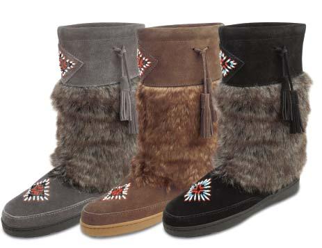 Stitched-on tracker PILE LINED BOOTS MUKLUK LOW Pile lined with faux fur shaft on lightweight, tracker. Height: 8 in.