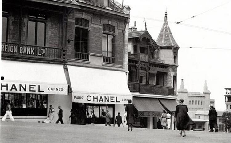 Chanel Shop