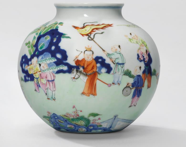 The Imperial Sale Important Chinese Ceramics and Works of Art Christie s is proud to present The Roger Belanich Collection of Longquan Celadon Ceramics, featuring nine exceptional pieces representing