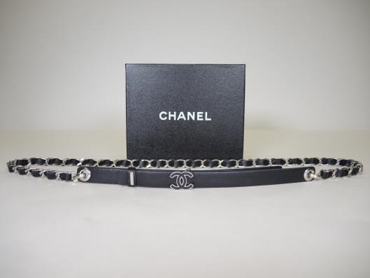 CHANEL 2013 Black and Silver Chain Belt Size 6-8 Sold in one day for $249. 04/28/18 This simple yet iconic belt from the 2013 collection will pair with anything from jeans, to feminine dresses.