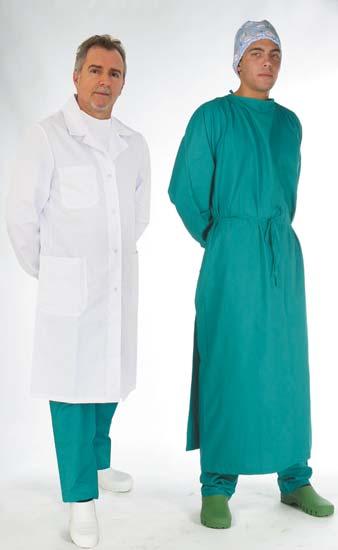 Doctor's white coats have 2 side pockets and 1 breast pocket.