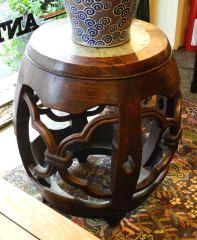 417 Chinese hardwood floor lamp with dragon