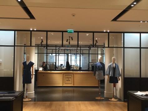 Let s head for a guided tour: The workshop is part of the brand new denim area, which design looks like a bookstore, and where a wide range of creative