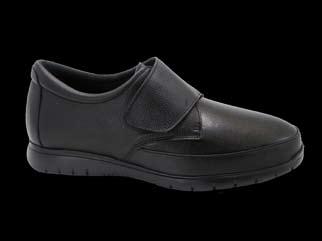and pliable shoes. For optimum flexibility and comfort, made of soft leather lining and upper.