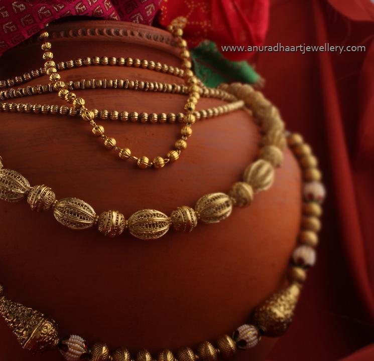 Lakshmi Haar Lakshmi haar is also known as coin necklace or temple necklace.