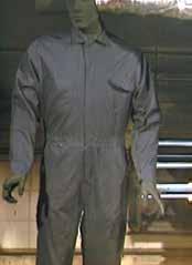 In the event of a momentary electric arc, fl ash fi re or molten metal splash exposure, everyday non-fl ame resistant work clothes can ignite and will continue to burn even after the source of
