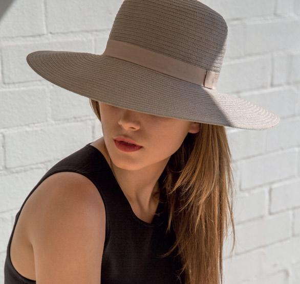oversized brim. 100% Polyester and hand washable.