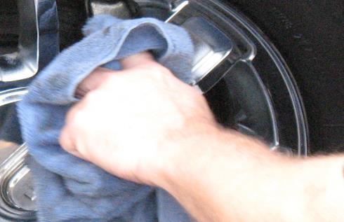 Quick rinse When spraying on Mothers Wheel Cleaner products ensure you keep a hose handy so you can rinse it