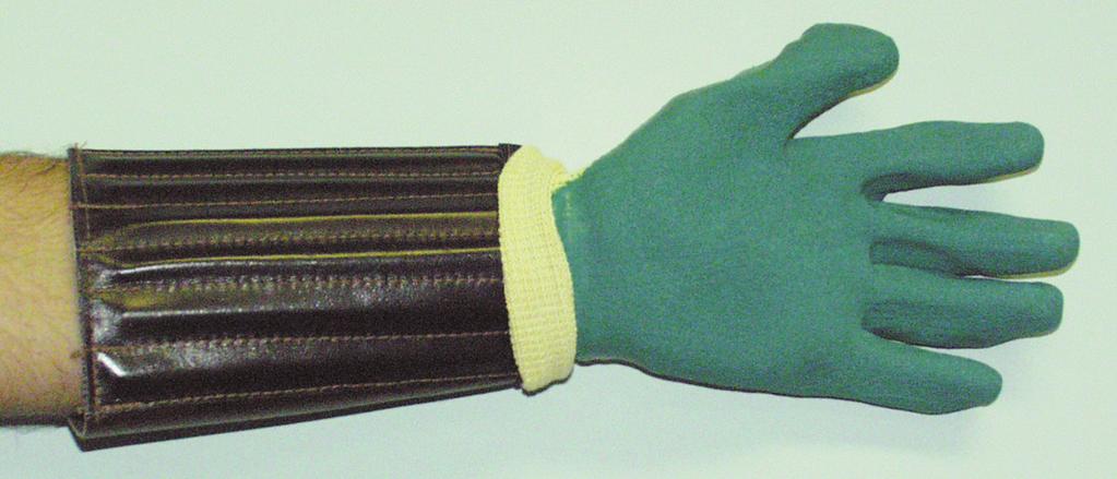 4442 Ninja Gloves Silver Plus - Cut 5 13-gauge