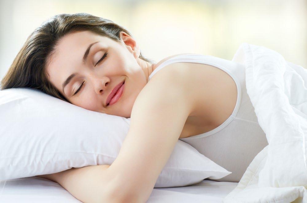 BEAUTY SLEEP IS NOT A MYTH! During the night the skin gets the opportunity to rest, re-energize and repair the damages caused by free radicals, UV radiation and other environmental factors.