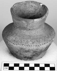 Small jar classified as Fort Walton Incised that may be colono-ware, NMAI cat. no. 174050.000.