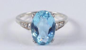 320 321 322 320 A sapphire and diamond five stone ring with three graduated, old brilliant cut diamonds