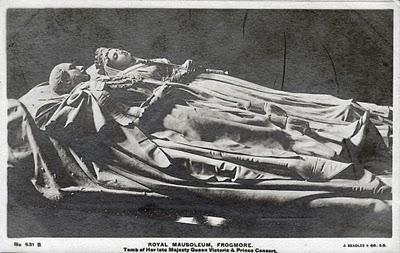 Death & Burial Queen Victoria passed away on January 22, 1901.