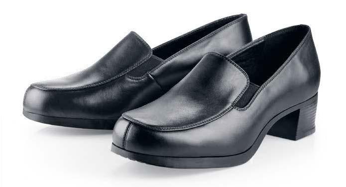 needed support. The rubber heel measures 3.5cm. WOMEN S: 3000 Black 2.