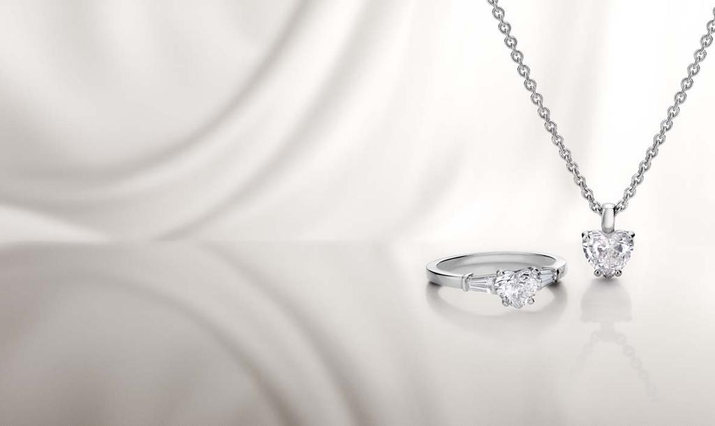 GRIFFE COLLECTION A tribute to refined elegance, these classic styles allow the precision and beauty of the solitaire diamond to assert itself: Griffe is the setting for connoisseurs.