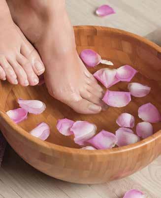 Spa Manicure (60 min) 55 An intensely relaxing and hydrating treatment to nourish tired hands. All the benefits of a Marvellous Manicure with a luxurious mask peel and a relaxing hand or neck massage.