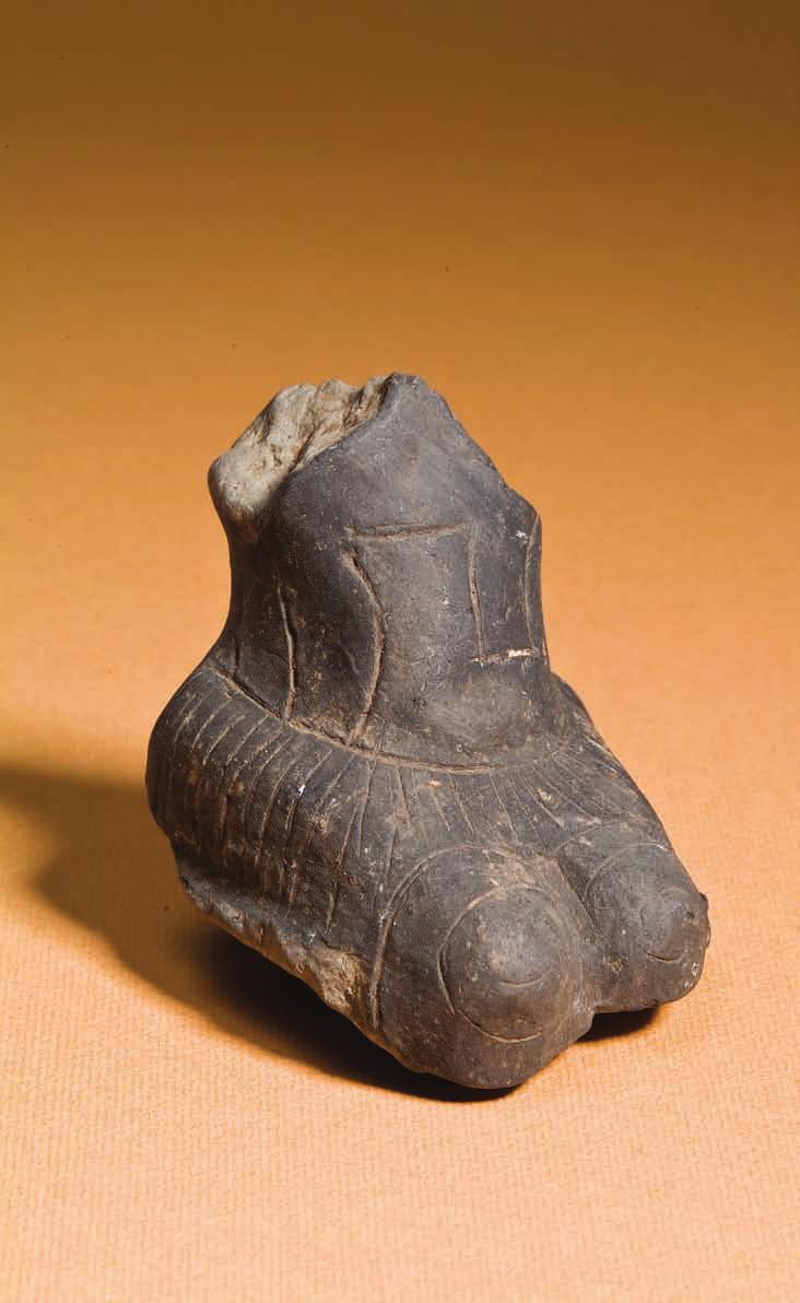 7,8 cm AP/1158 Kipec v obliki človeške podobe Žgana glina; višina 6,1 cm Grabovac,