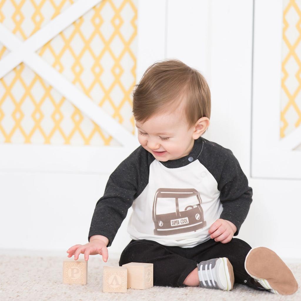Robeez infant footwear has been an essential brand for tiny feet we love since 1994. Our products are designed with a blend of both modern and traditional aesthetics.