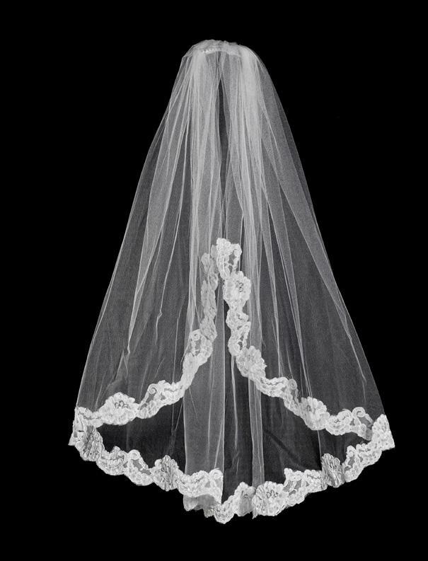 veil with Alencon lace #3121