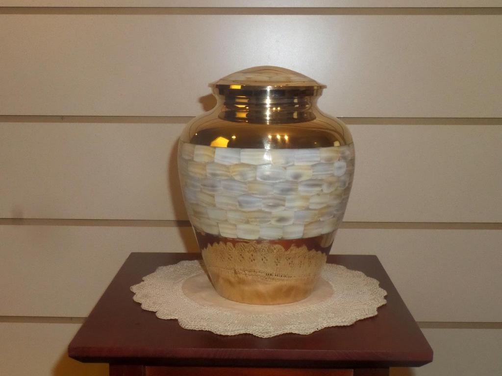 Mother of Pearl - UPD Brass/Pewter Urn