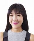 Her interests include pop culture, beauty and art. She was previously the Assistant Beauty Editor at ELLE Singapore.