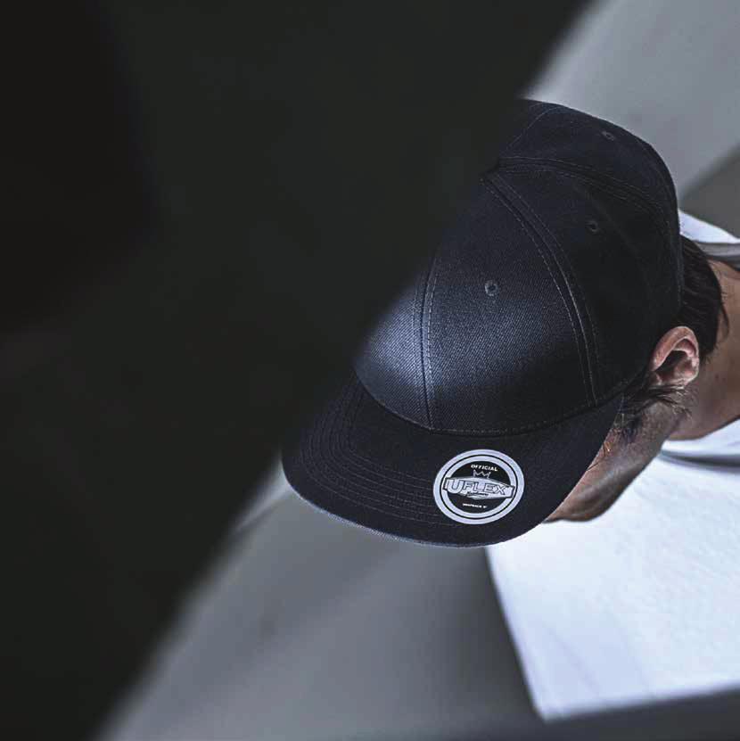 The Snapback 6 Flat Peak is the quintessence of premium headwear With its classic