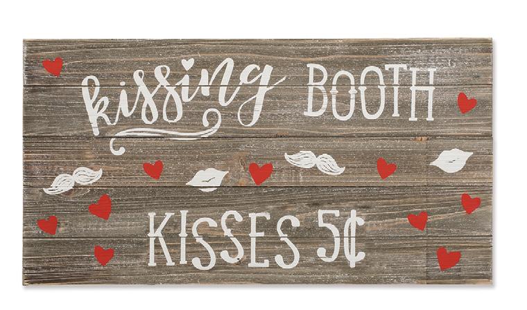 HOLIDAY CHALK COUTURE Kissing Booth D4121 $29.