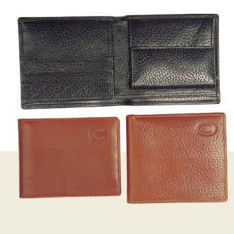 3.1.3 ACCESSORIES 3.1.3.1 Wallets Wallet / 8 Card Holder Wallet /6 Card Holder - Two and half pockets - 8 card holders - larger section for notes Black, Chestnut Dimensions: 10cm x 11cm x 1cm Style: