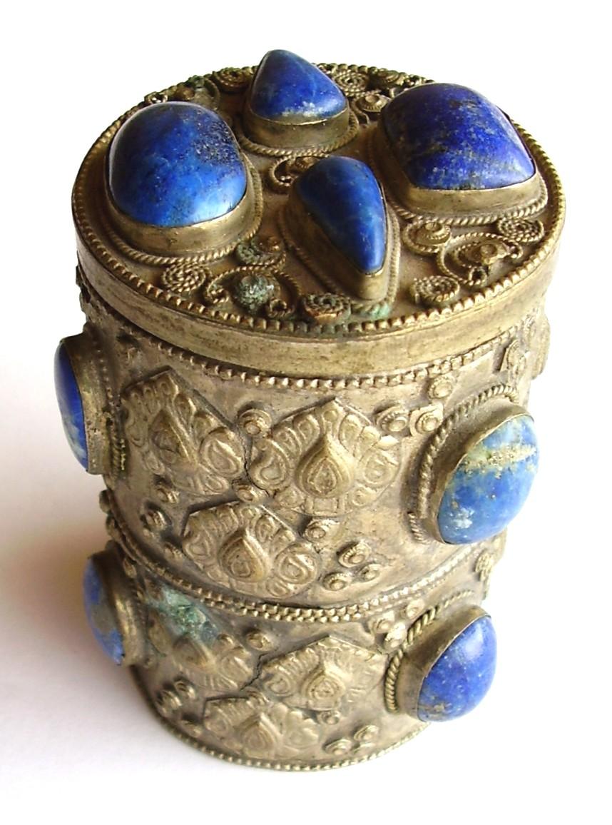 Container 2006.1282 Pot Metal, stone / hand-crafted Round cylindrical silver alloy pot with fitted lid.