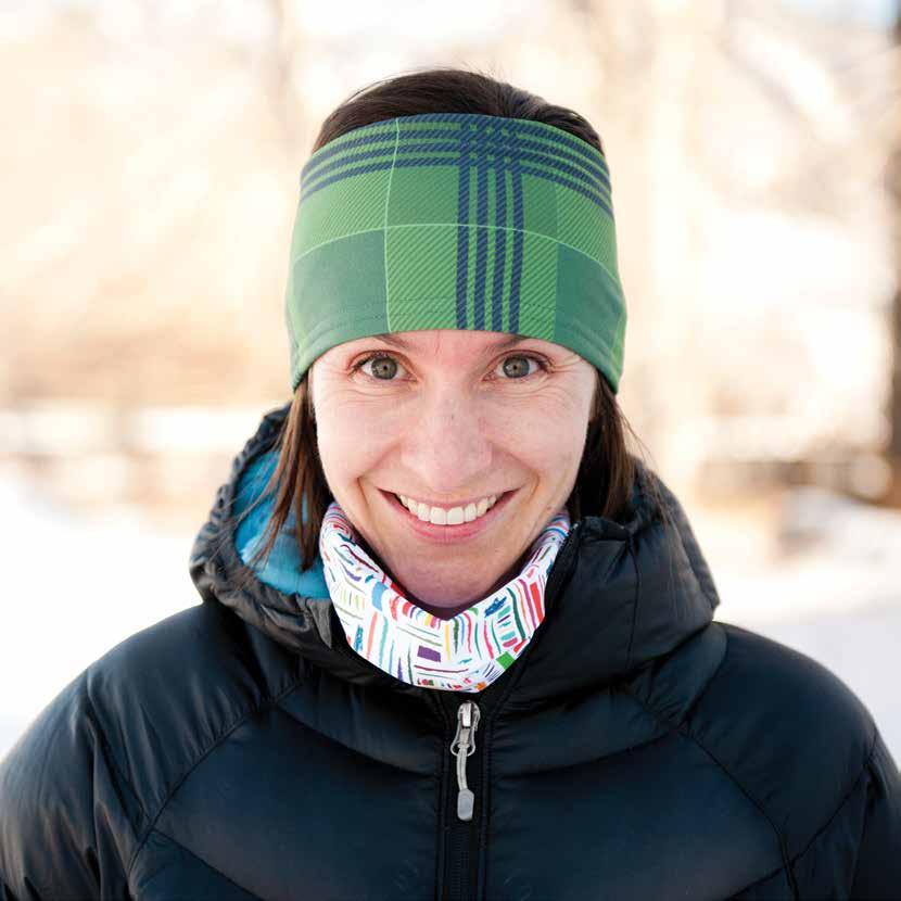 THE frosty FACE THE ELEMENTS The FROSTY is a lightweight, reversible neck warmer. Match whatever you re wearing! Two sides, two prints, all around comfort.
