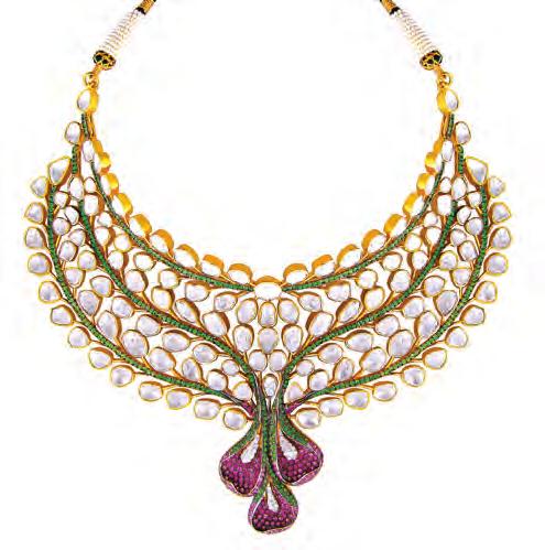 If minimalism is your style opt for the lighter floral bridal necklace or