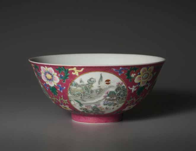 133 A RUBY-GROUND FAMILLE-ROSE SGRAFFIATO LANDSCAPE BOWL, SEAL MARK AND PERIOD OF DAOGUANG Porcelain with fine enamel painting and carved sgraffiato decor China, Daoguang period 1821-1850 With deep