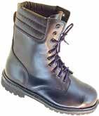 Safety class of working shoes (reference to EN345-1) SB SBP S1 S1P S2 S3 Wader 9771 *Material: