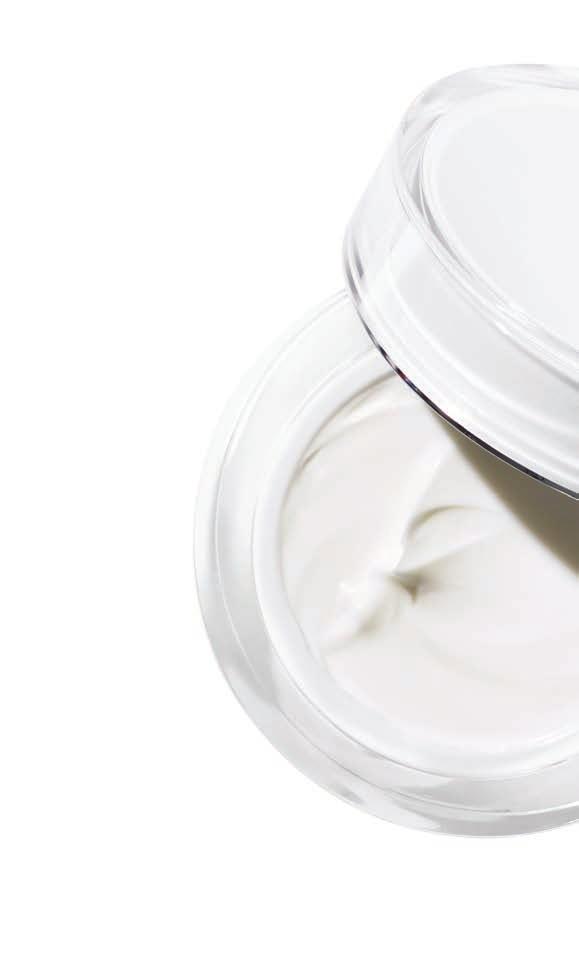 ADVANCED RENEWAL NIGHT CREAM RICH COMING SOON This targeted night repair with a