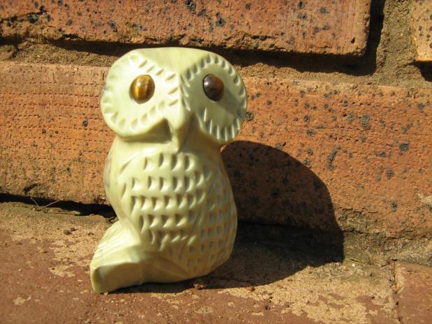 An owl, one of the figurants Photo: Linda Stone Bets Hurn (Pretoria) is selling her African Jade figurants. She also has very nice Rose Quartz pieces from Kakamas as well as Mica.
