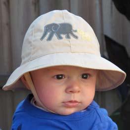 # EB11 sandy 100 % cotton with matching TC lining The latest addition to the Sandy Elephant, is the Sandy