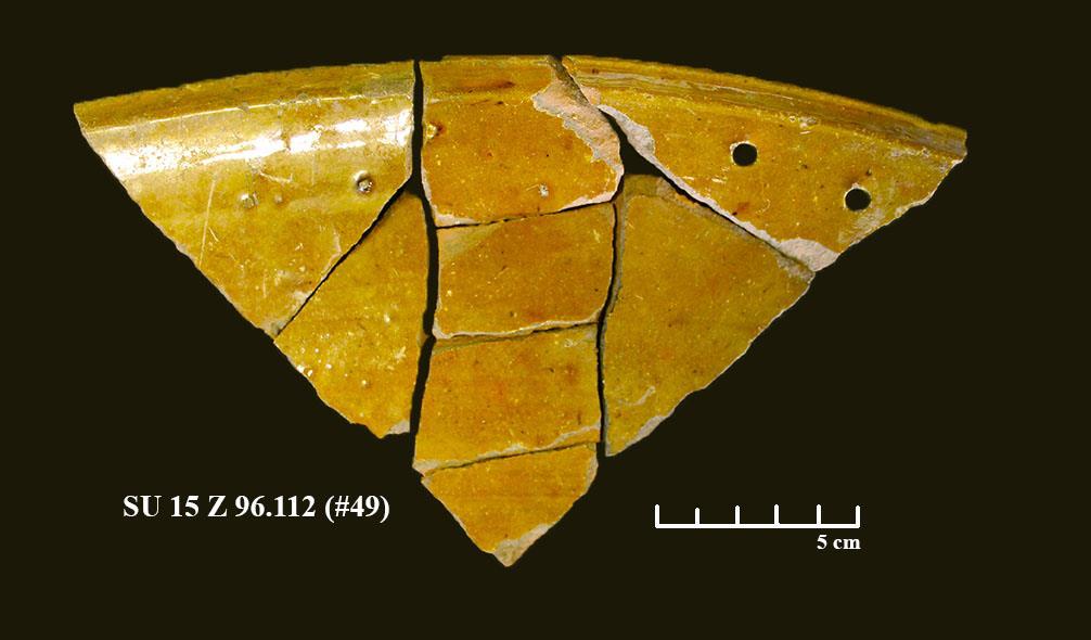 22. Lead glazed ceramic basin produced in Oristano, probably in the 20 th century, from SU 15 Z 96.112(#49). Fig. 23.