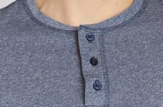 100% Cotton 180gsm Single Jersey Heavyweight jersey polo shirt. Flat knit collar & cuffs.
