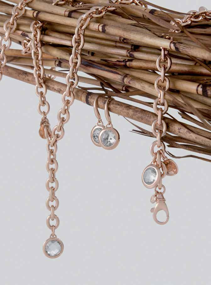 Briolette charms in Crystal Quartz: necklace WSBZ00454C, bracelets WSBZ00027C