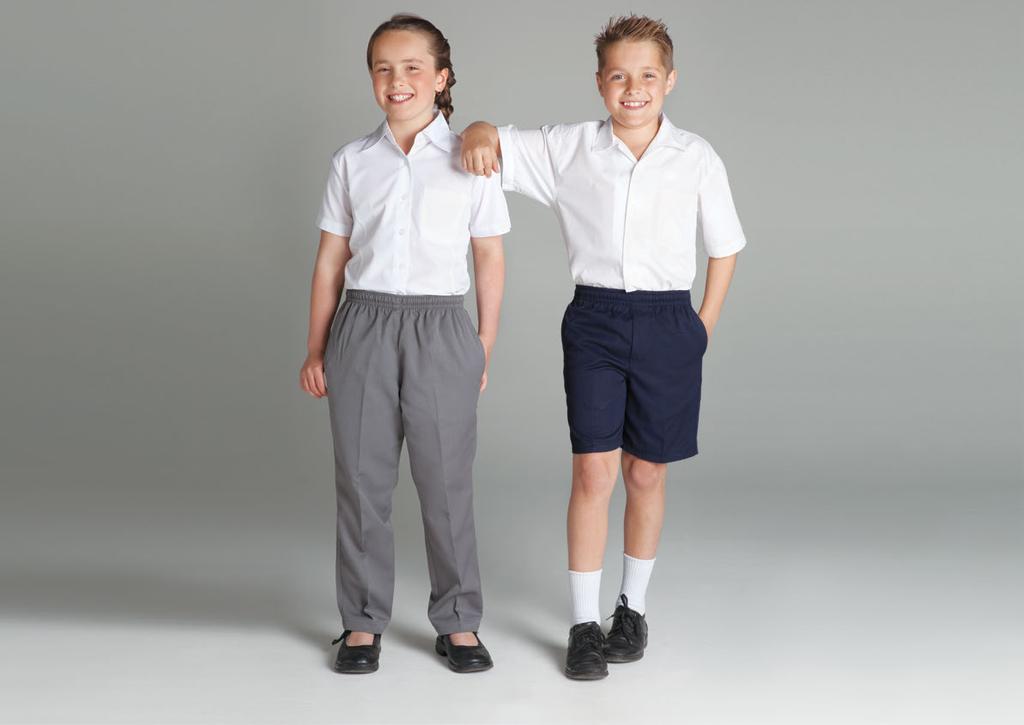 68 69 Boys Flat Shirt 4KFC Girls School Blouse 4KB Tailored school blouse Perfect for school uniforms, a classic fit shirt to accommodate growing bodies.