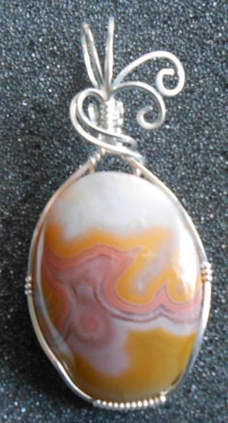 00 #26 Kentucky Agate pendant Rare Pink and yellow Kentucky Agate from