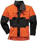 Ventilation zippers on the jacket and trousers regulate the temperature. With tear-resistant material, it's also ideal for working in thorny scrub.