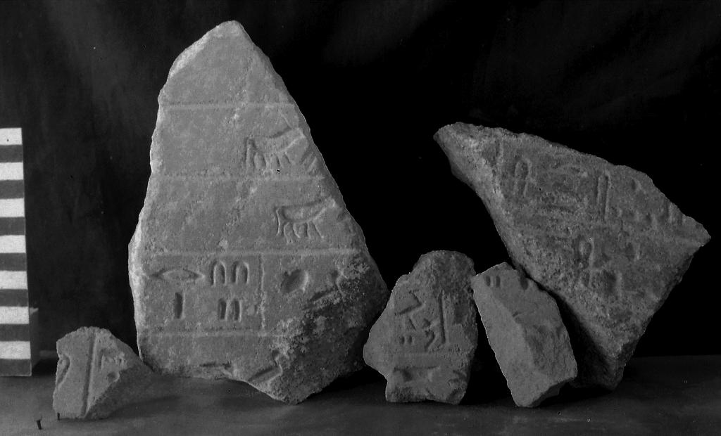 Finds Figure 12: Fragments of stela from the Great Aten Temple discovered in 1933/4. EES archive photograph 1933/4, no. O 74.